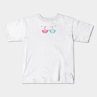 Twin baby boy and girl with umbrella Kids T-Shirt